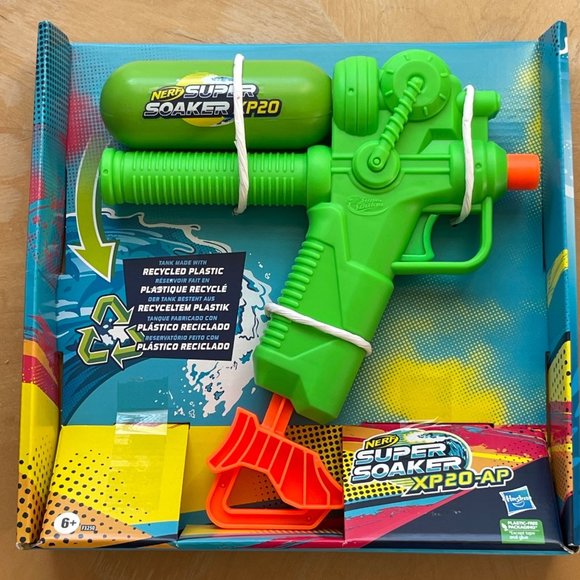 Nerf Super Soaker XP20-AP Water Blaster Tank Made Of Recycled Plastic Holidays - Picture 1 of 6
